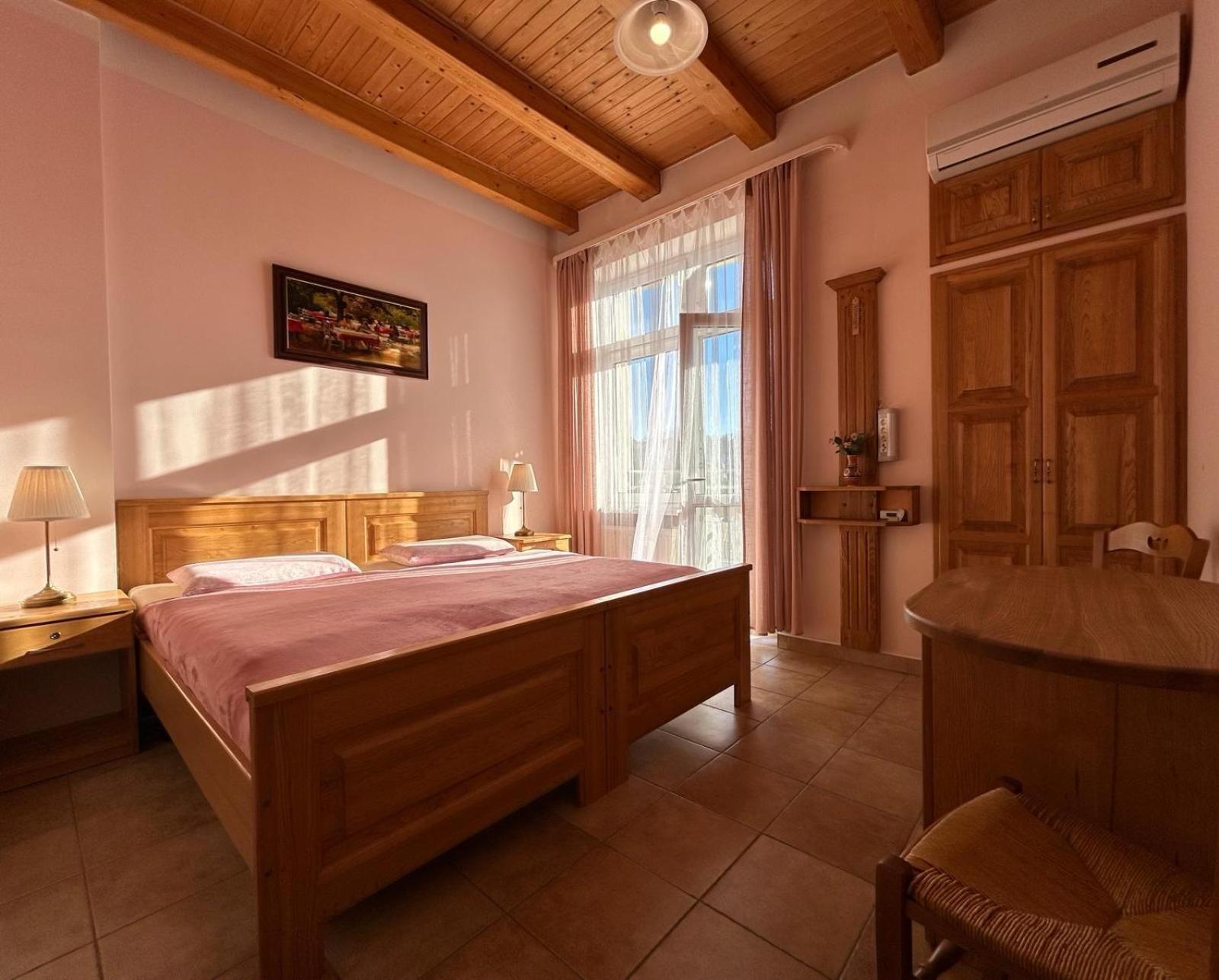 Appartment Centrum Κάρλοβι Βάρι Εξωτερικό φωτογραφία